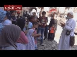 Arab Passerby Scolds Muslim preacher in Jerusalem for teaching young children to commit Murder –&nbsp;Suicide