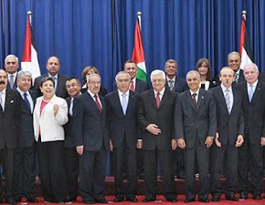 Make-up Artist Urgently Needed for PLO leadership (aka the US financed Palestinian&nbsp;Authority)