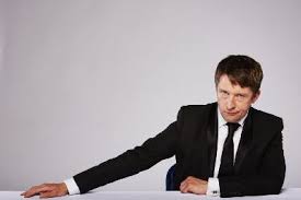 “We’re spending 300,000 million pounds a year on that f-cking family!”| UK comic Jonathan Pie gives Harry and Meghan a fitting, royal&nbsp;sendoff