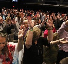 Persuading US White evangelicals to vaccinate for COVID-19: Testing message effectiveness in fall 2020 and spring 2021 – Clinical&nbsp;Trial